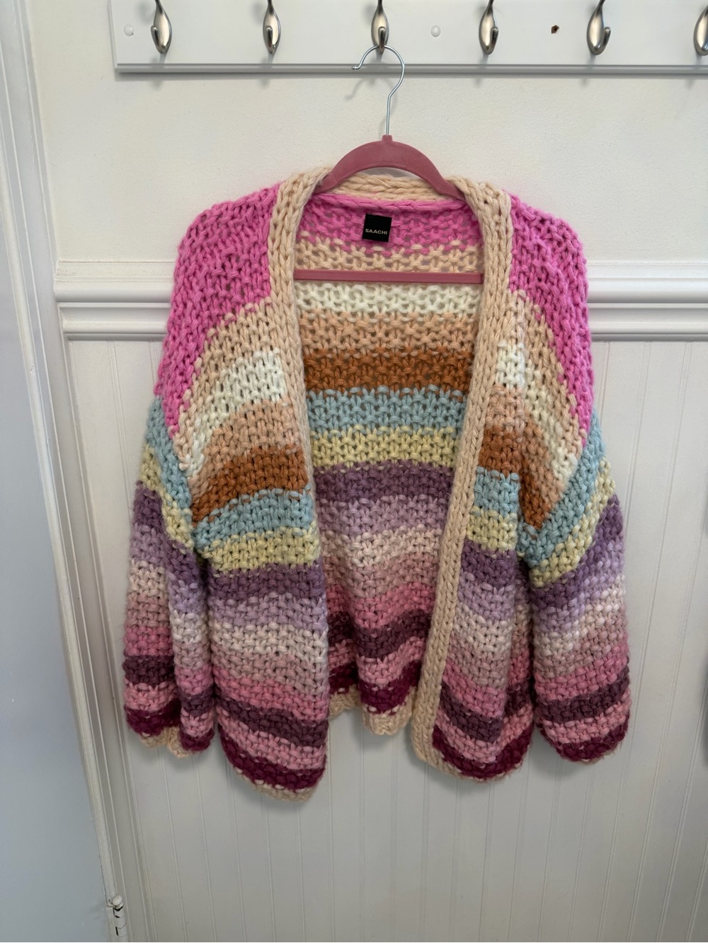 SAACHI Multicolor Chunky Knit Open-Front Cardigan with Pink Accent